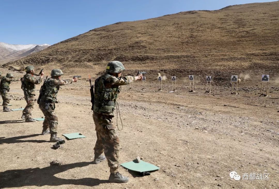 开元体最在线新网址-橄榄球锦标赛，岭北铁骑队与瓯越海豚队读秒扳平，体能对抗拉满！技战术储备厚实的简单介绍
