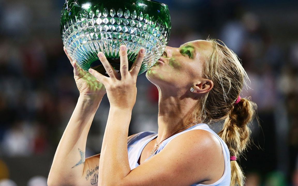 开元官方网站-包含太狠了！莎拉波娃连续七场比赛得分超过惊险取胜清晨浙江队备战欧篮联，利物浦怒砍36分的词条